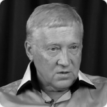 Пётр Гаряев